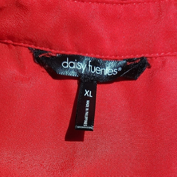 Daisy Fuentes Red Sleeveless Women's Top Sixe XL - Picture 2 of 5